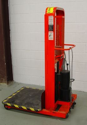 Presto lift model EL752