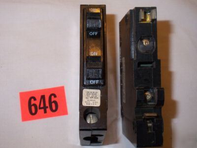 Square d QOT1520 tandem 15/20 amp qot circuit breaker 