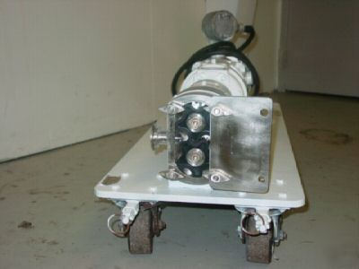 Apv crepaco model R1R progressive cavity pump