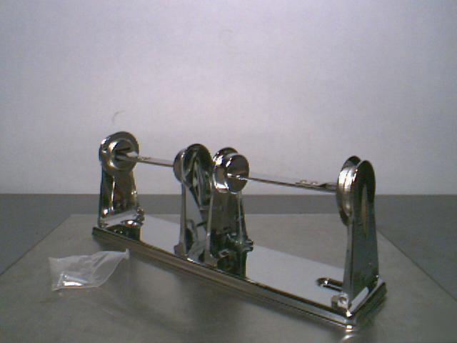 Double roll tissue dispenser 571-20 lot of 12