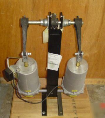 New pneumatic duplex actuator damper surplus