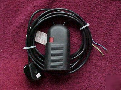 Variable sliding control on 5 mtr power cable