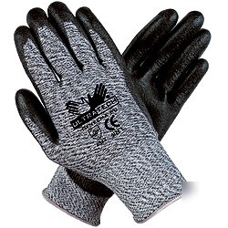 Dyneema ultratech cut resistant glove xl