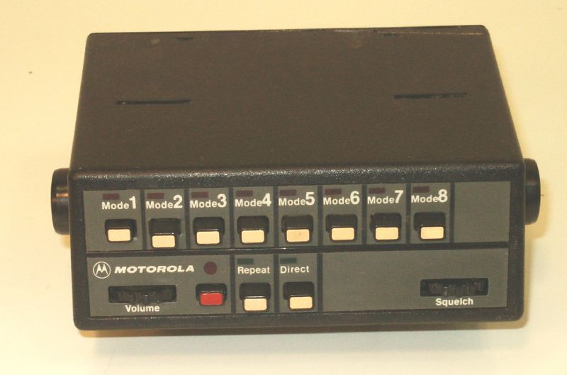 Motorola syntor x 8 channel control head repeater