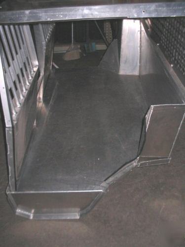 Tahoe police vehicle K9 auto car containment cage 