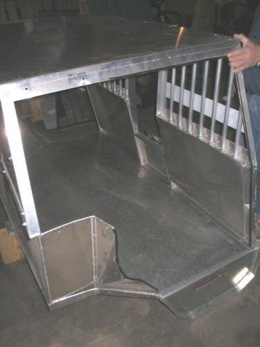 Tahoe police vehicle K9 auto car containment cage 