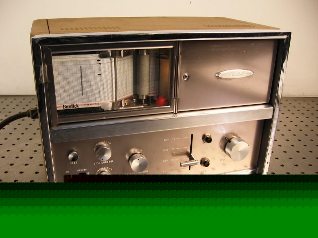 A37537 burdick ekiii dual speed electrocardiograph