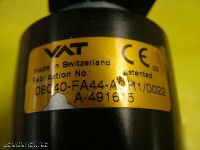 Vat vacuum pneumatic gate valve 08040-FA44