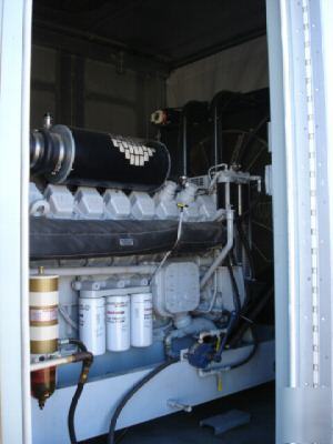 815KW spectrum / mtu detroit diesel generator - 2002