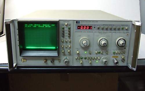 Hp 8569B spectrum analyzer 10 mhz to 22 ghz tested 
