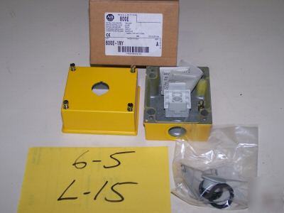 1 allen bradley metal encloser p/n: 800E-1MY yellow