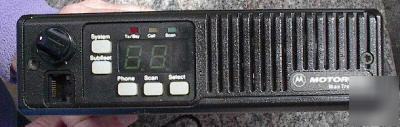 Motorola maxtrac 800 mhz 2 way mobile radio