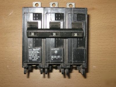 Siemens bl 30 amp 3 pole breaker great shape ups shipin